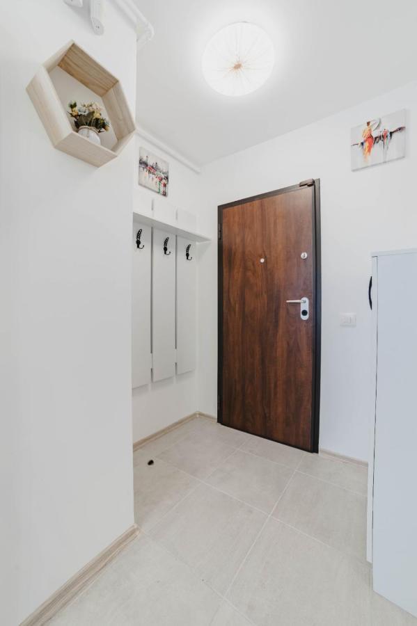 Masterpiece Studio- Free Parking, Wi-Fi, Netflix Brașov Exterior foto